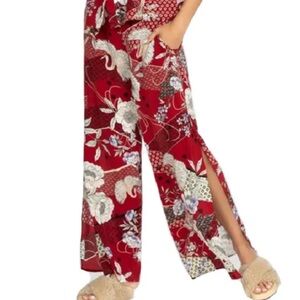 Johnny Was 100% Silk Red Floral Pants. Size Small
